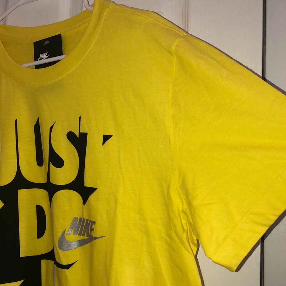 NWT Nike Just Do It with front & back design - Picture 3 of 7
